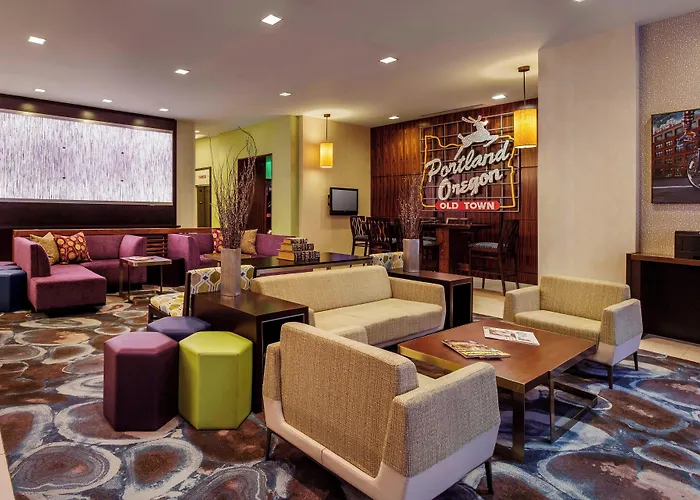 Courtyard By Marriott Portland City Center